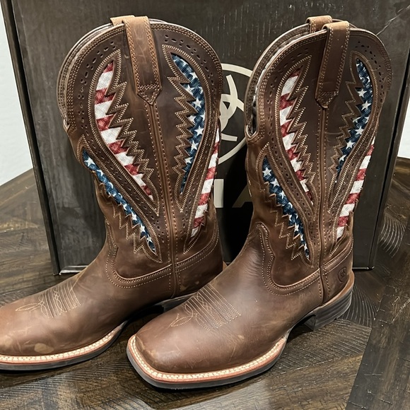 Ariat Men’s Sport Western Square Toe Boots - Picture 2 of 7